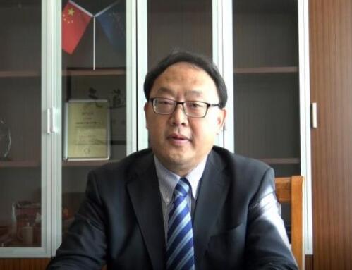 晶澳科技執(zhí)行總裁牛新偉：強(qiáng)而不爭(zhēng)，順勢(shì)而為