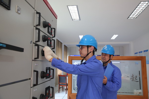 國網(wǎng)寧?？h供電公司：新型智能配電柜上線 助推用電側(cè)數(shù)字化轉(zhuǎn)型