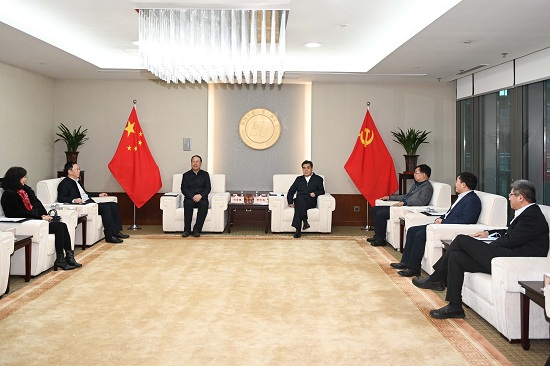 舒印彪、鄧建玲會(huì)見華北電力大學(xué)校長楊勇平
