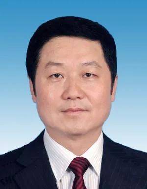 李清堂同志任中核集團董事、黨組副書記