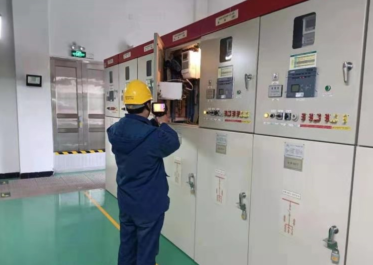 國網(wǎng)慈溪市供電公司用心巡視、及時(shí)消缺確保電網(wǎng)安全穩(wěn)定運(yùn)行
