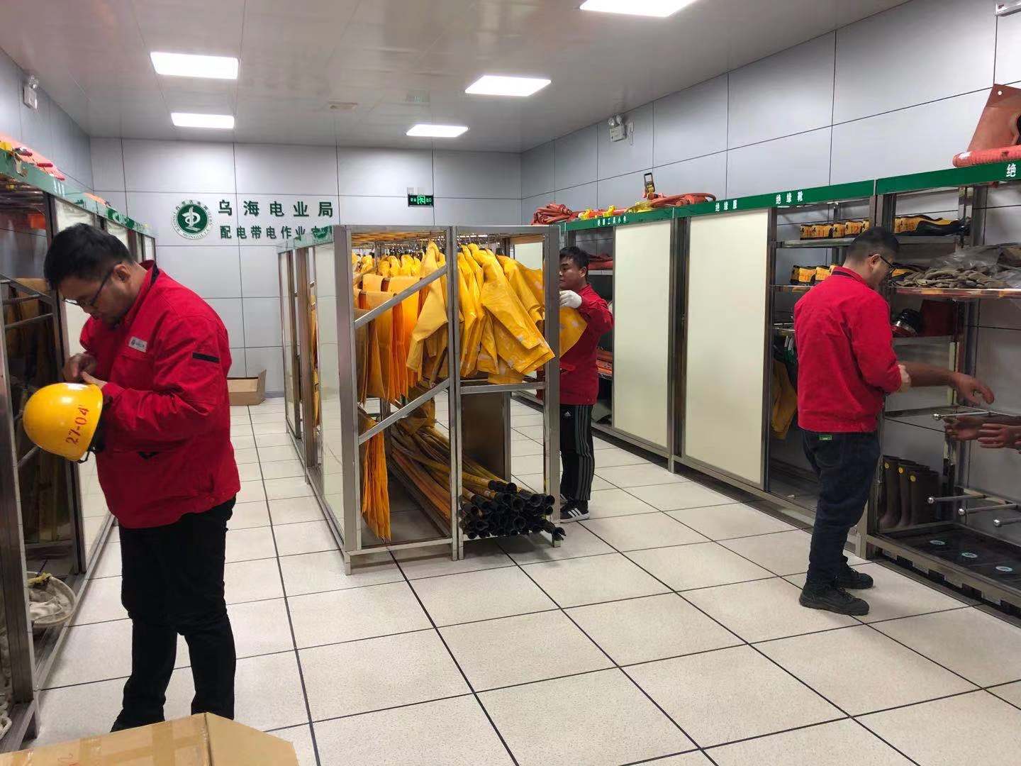烏海電業(yè)局配電帶電作業(yè)中心：寒冬大檢查，新年保安全