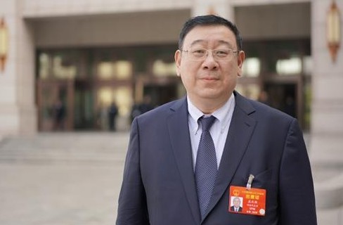 國(guó)網(wǎng)湖南省電力有限公司董事長(zhǎng)、黨委書記 孟慶強(qiáng):推動(dòng)電池儲(chǔ)能產(chǎn)業(yè)發(fā)展 助力實(shí)現(xiàn)碳達(dá)峰、碳中和目標(biāo)