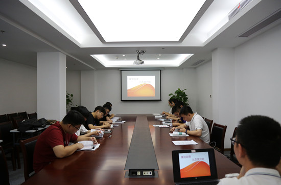 國(guó)網(wǎng)寧波奉化區(qū)供電：扣好從業(yè)“第一粒紐扣”，開(kāi)啟新員工廉潔守護(hù)