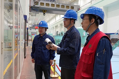 國網(wǎng)劉家峽水電廠節(jié)日保電，我在光明源頭堅(jiān)守