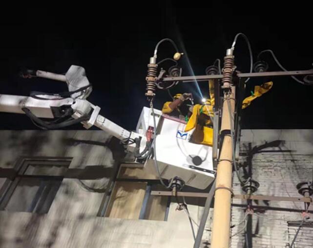 烏海電業(yè)局配電帶電作業(yè)處：11、7、23
