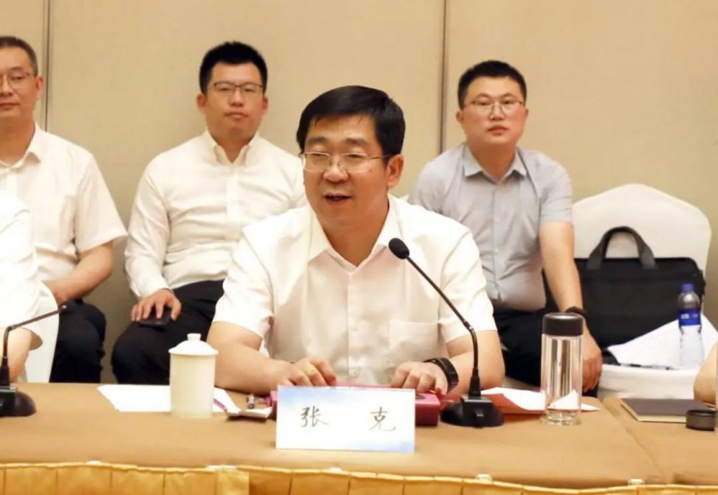 協(xié)鑫、徐工聯(lián)手！布局新能源