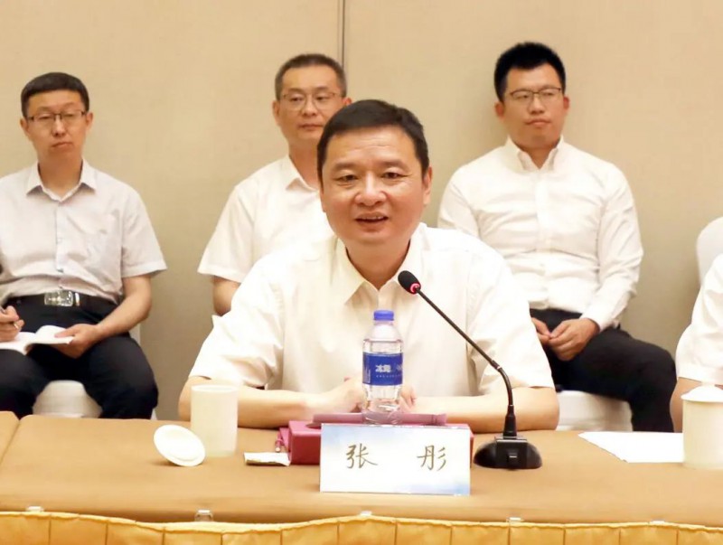 協(xié)鑫、徐工聯(lián)手！布局新能源