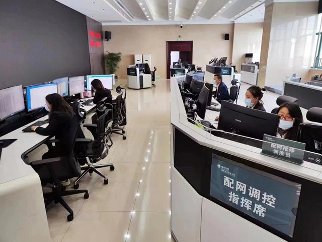國網(wǎng)武漢供電公司保供不缺失、服務(wù)不打烊