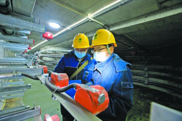 銀川供電公司：“臨近春節(jié)，保障居民安全可靠用電更是頭等大事”