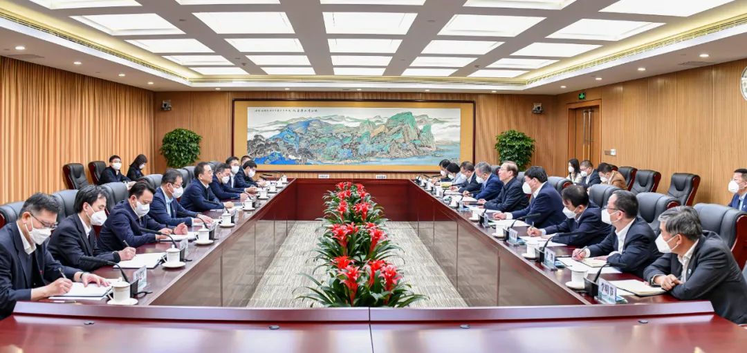 鄒磊、劉明勝與國家電網(wǎng)董事長辛保安、總經(jīng)理張智剛會談