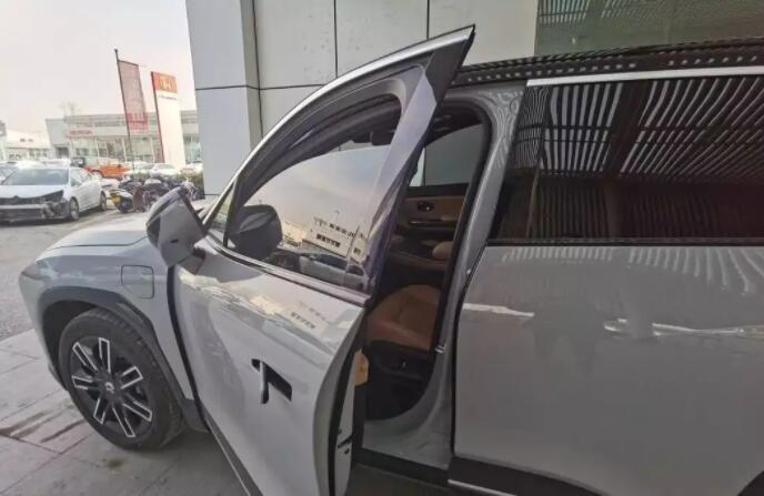 新能源二手車買賣，新老車主的隱私在“裸奔”!