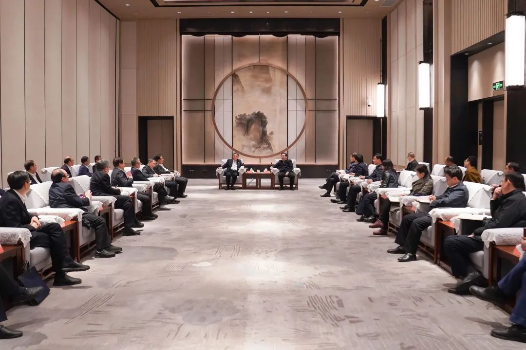 華能集團(tuán)黨組書記、董事長溫樞剛拜會雄安新區(qū)黨工委書記、管委會主任張國華