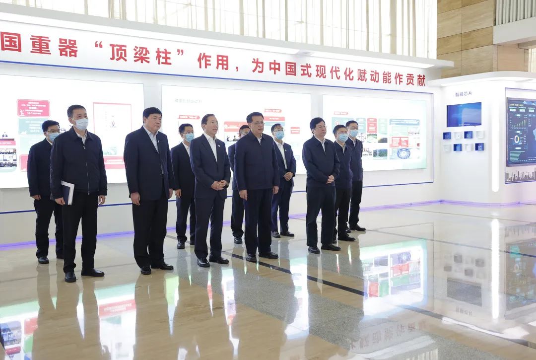 重慶市委書記袁家軍、市長胡衡華與國家電網(wǎng)董事長辛保安、總經(jīng)理張智剛會談