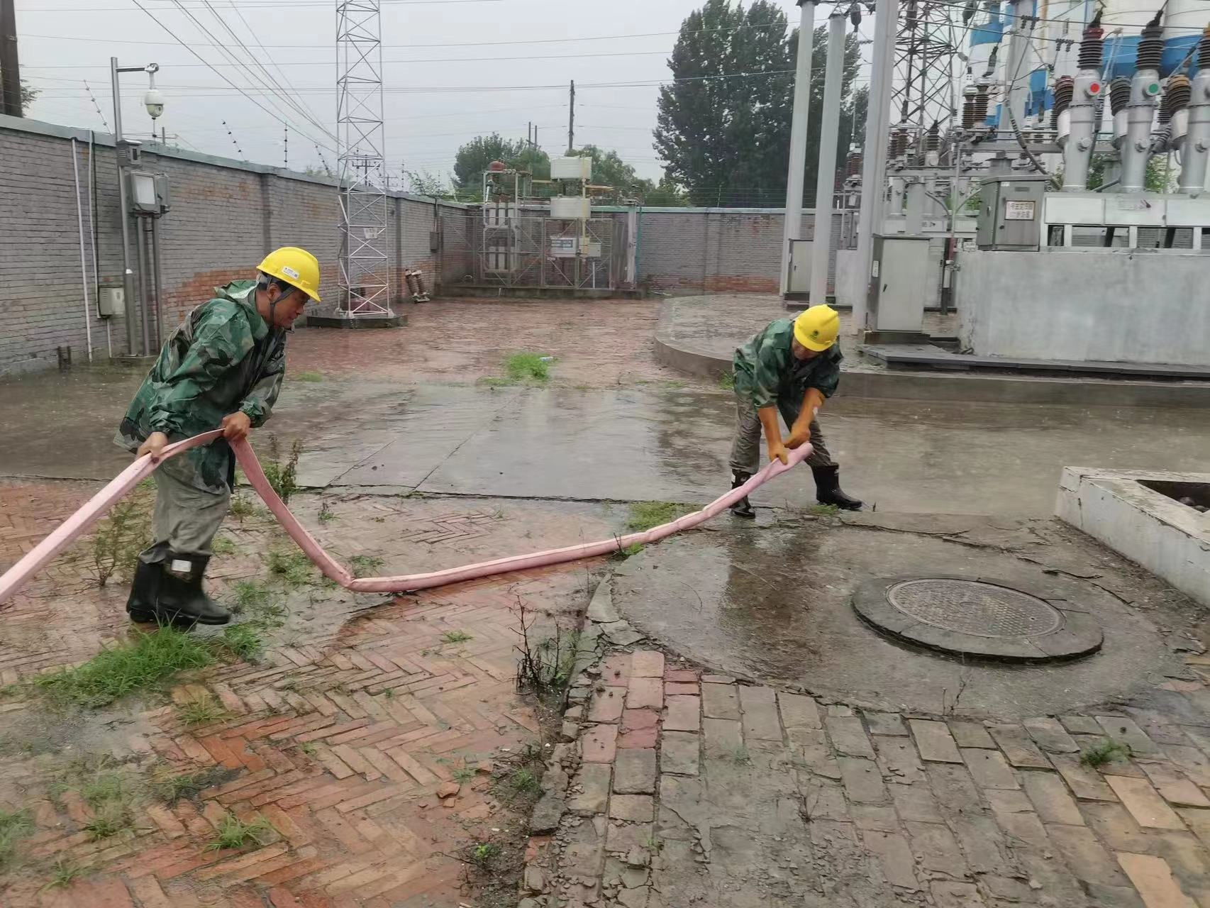 京津冀地區(qū)迎來極端強(qiáng)降雨，國(guó)網(wǎng)冀北電力近7000人迎戰(zhàn)