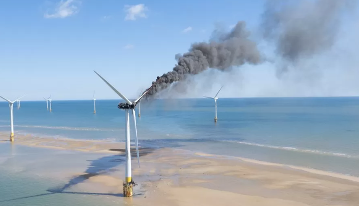 風機起火！這座海上風電場暫停運營