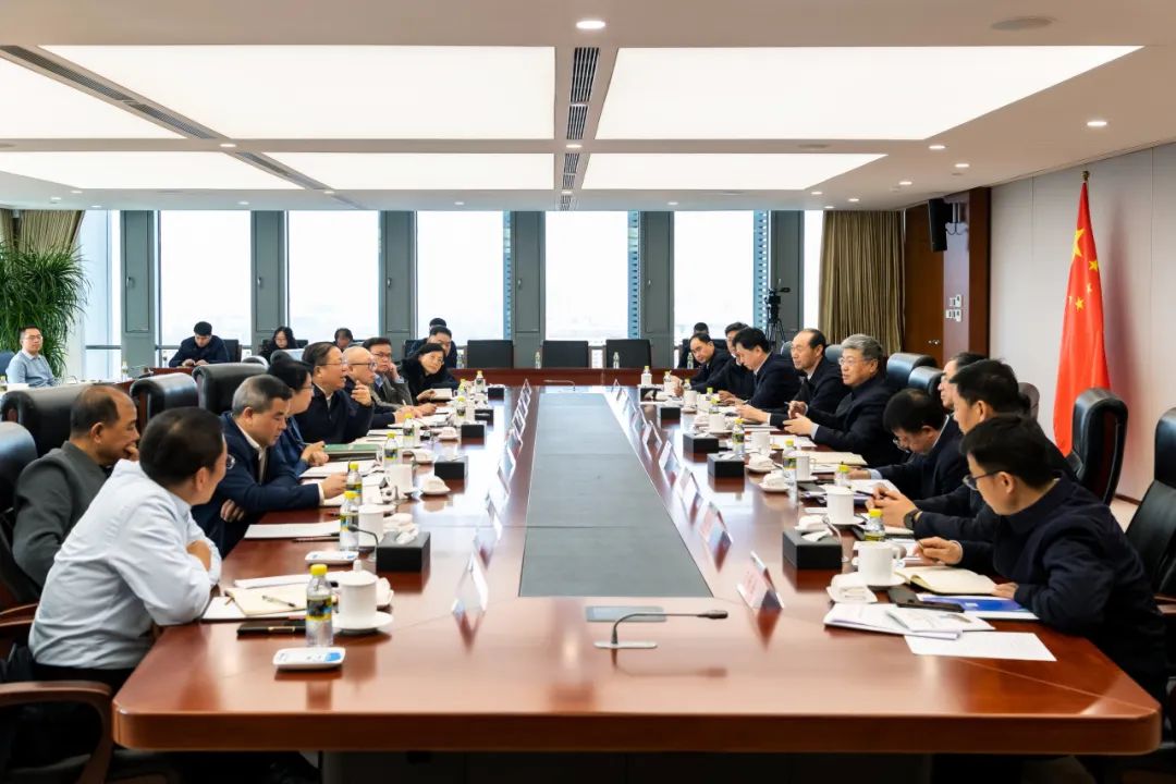 國家能源集團(tuán)董事長劉國躍會見廣西壯族自治區(qū)政府黨組成員、國資委黨委書記秦如培