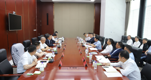 中國(guó)電建黨委常委、副總經(jīng)理劉源源與晉能控股集團(tuán)黨委書(shū)記、董事長(zhǎng)李國(guó)彪舉行會(huì)談