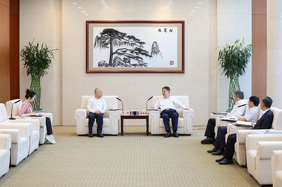 華能集團(tuán)黨組書記、董事長溫樞剛會見?？谑惺虚L丁暉
