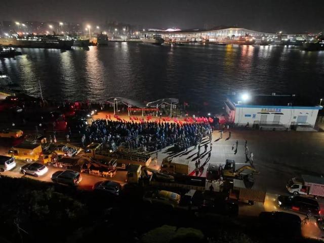 南方電網(wǎng)再派5500人隊伍，支援海南搶修復(fù)電