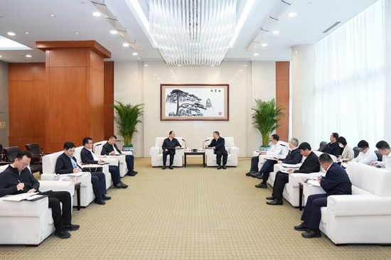 華能集團(tuán)總經(jīng)理、黨組副書記張文峰會見甘肅省副省長王鈞