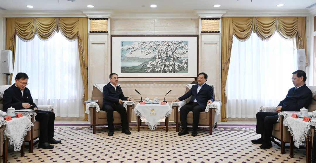 大唐集團(tuán)董事長(zhǎng)鄒磊、總經(jīng)理張傳江拜會(huì)江蘇省委書(shū)記信長(zhǎng)星、省長(zhǎng)許昆林