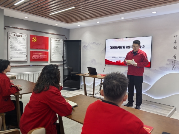內(nèi)蒙古電力集團(tuán)烏海供電公司聯(lián)合支部： 學(xué)習(xí)北疆楷模，榜樣就在身邊