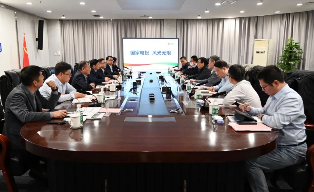黃河水電公司黨委書記、董事長姚小彥會(huì)見國核電力院黨委書記、董事長李啟釗