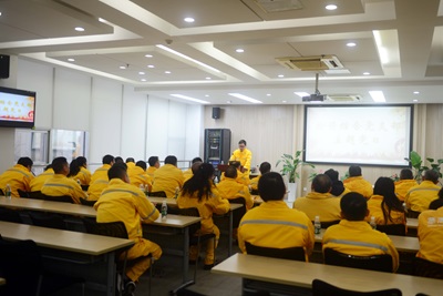 華潤(rùn)南京公司檢修公司黨支部開展黨員大會(huì)、支委會(huì)以及3月份主題黨日活動(dòng)