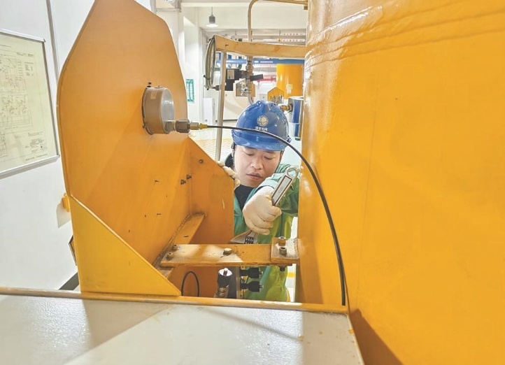 自閉鎖裝置“零延遲”啟動，秒級阻斷高壓油滲漏